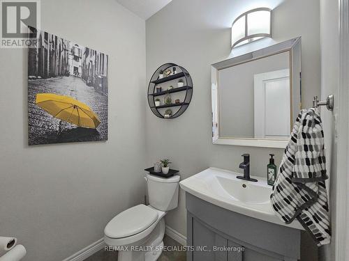 77 Taylor Drive, East Luther Grand Valley (Grand Valley), ON - Indoor Photo Showing Bathroom