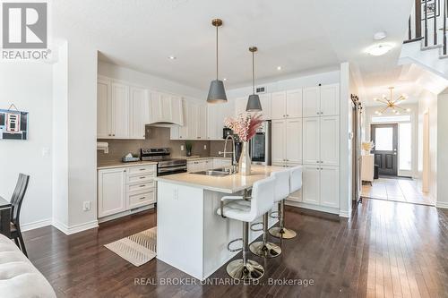 548 Savannah Court, Kingston, ON - Indoor Photo Showing Kitchen With Double Sink With Upgraded Kitchen