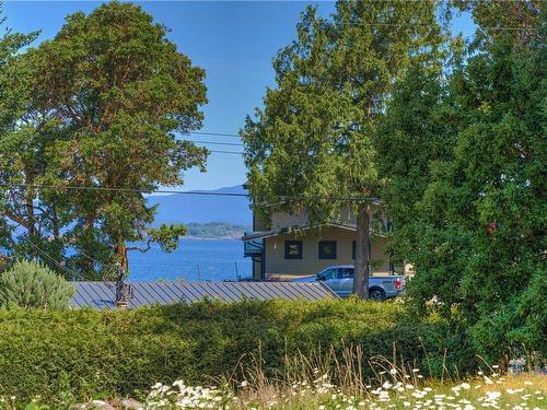 3334 Blueback Dr, Nanoose Bay, BC 