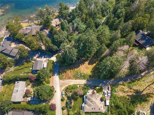 3334 Blueback Dr, Nanoose Bay, BC 