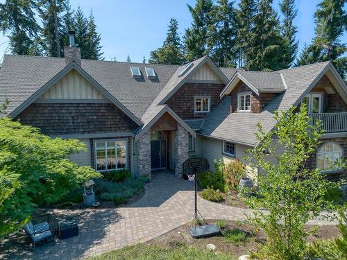 761 Rivers Edge Dr, Nanoose Bay, BC 