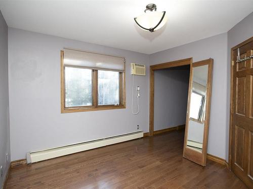 114 Richmond Road, Thunder Bay, ON - Indoor Photo Showing Other Room