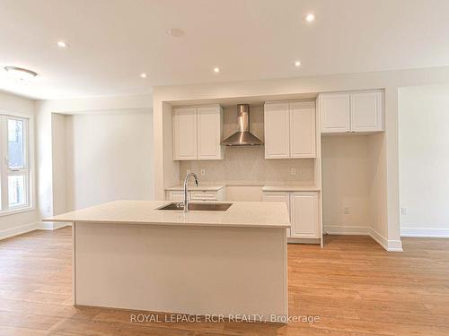 9 Bru-Lor Lane, Orillia, ON - Indoor Photo Showing Kitchen