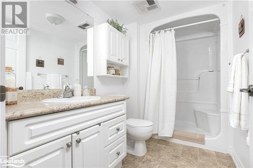 24 Dairy Lane Unit# 206, Huntsville, ON - Indoor Photo Showing Bathroom