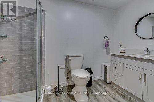 431 Broadway Street, Tillsonburg, ON - Indoor Photo Showing Bathroom