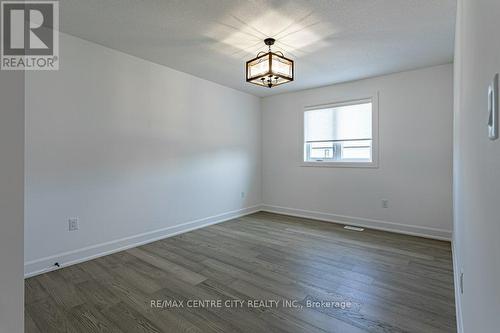 72 Wayside Lane, Southwold (Talbotville), ON - Indoor Photo Showing Other Room