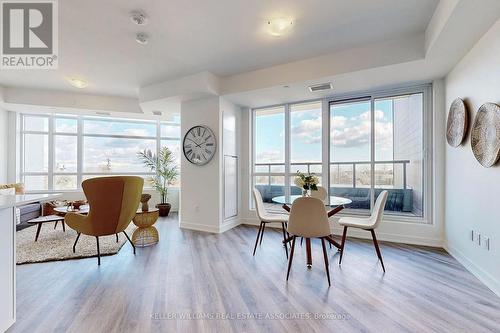 418 - 600 North Service Road, Hamilton (Lakeshore), ON - Indoor Photo Showing Dining Room