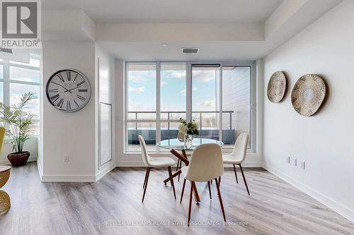 418 - 600 North Service Road, Hamilton (Lakeshore), ON - Indoor Photo Showing Dining Room