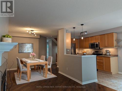 47B - 1084 Queen Street W, Mississauga (Lorne Park), ON - Indoor Photo Showing Kitchen