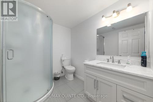 44 Van Alstine Drive, Quinte West, ON - Indoor Photo Showing Bathroom