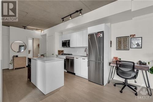 203 Catherine Street Unit#311, Ottawa, ON - Indoor Photo Showing Kitchen