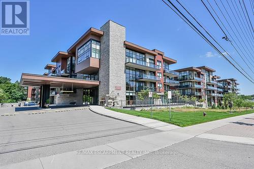 304 - 1575 Lakeshore Road W, Mississauga (Clarkson), ON - Outdoor With Balcony