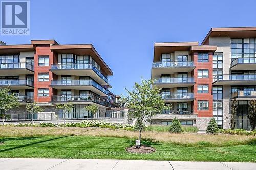 304 - 1575 Lakeshore Road W, Mississauga (Clarkson), ON - Outdoor With Balcony With Facade