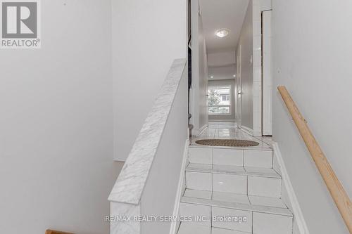 38 Franklin Court, Brampton (Bramalea West Industrial), ON - Indoor Photo Showing Other Room