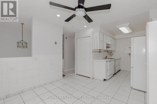 38 Franklin Court, Brampton (Bramalea West Industrial), ON - Indoor Photo Showing Kitchen