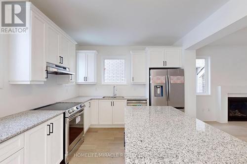 15 Sitler Street, Kitchener, ON - Indoor Photo Showing Kitchen