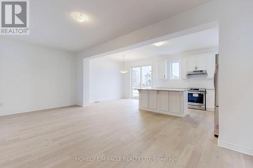 15 Sitler Street, Kitchener, ON - Indoor Photo Showing Kitchen