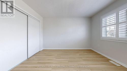 121 Longboat Run Road W, Brantford, ON - Indoor Photo Showing Other Room