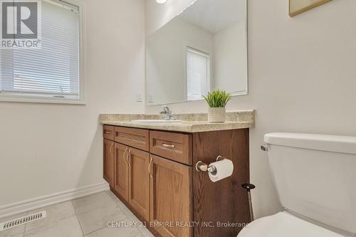 100 - 143 Ridge Road, Cambridge, ON - Indoor Photo Showing Bathroom