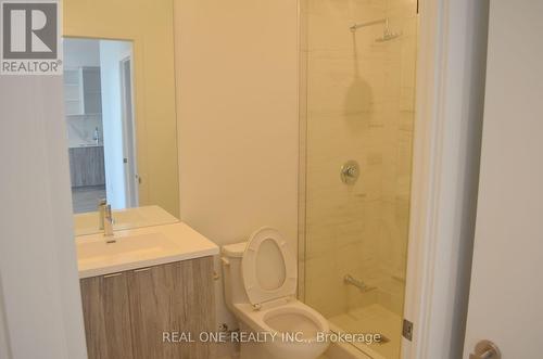 6905 - 138 Downes Street, Toronto, ON - Indoor Photo Showing Bathroom