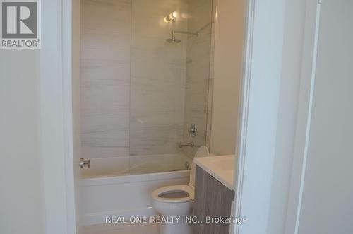 6905 - 138 Downes Street, Toronto, ON - Indoor Photo Showing Bathroom