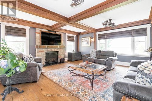 1273 Nottawasaga Conc 6, Clearview (Stayner), ON - Indoor Photo Showing Living Room With Fireplace