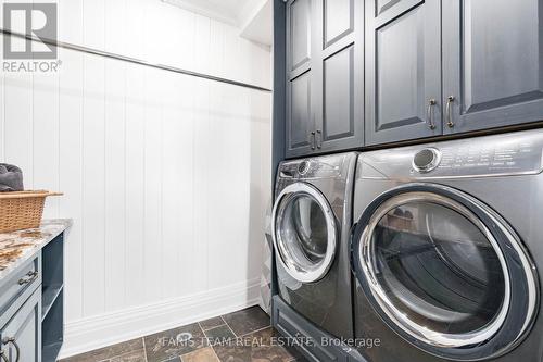 1273 Nottawasaga Conc 6, Clearview (Stayner), ON - Indoor Photo Showing Laundry Room