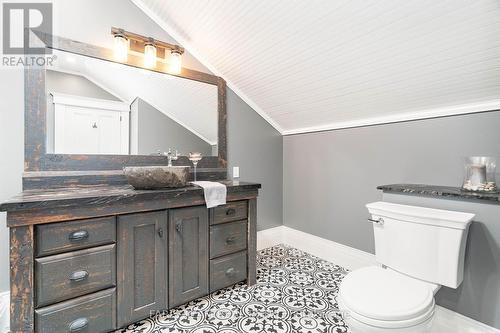 1273 Nottawasaga Conc 6, Clearview (Stayner), ON - Indoor Photo Showing Bathroom