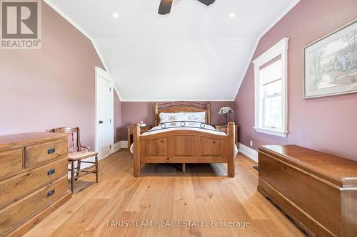 1273 Nottawasaga Conc 6, Clearview (Stayner), ON - Indoor Photo Showing Bedroom