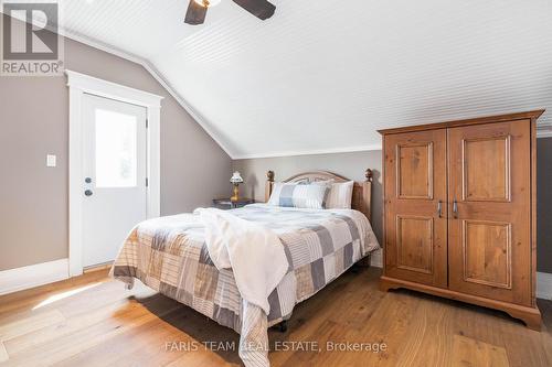 1273 Nottawasaga Conc 6, Clearview (Stayner), ON - Indoor Photo Showing Bedroom