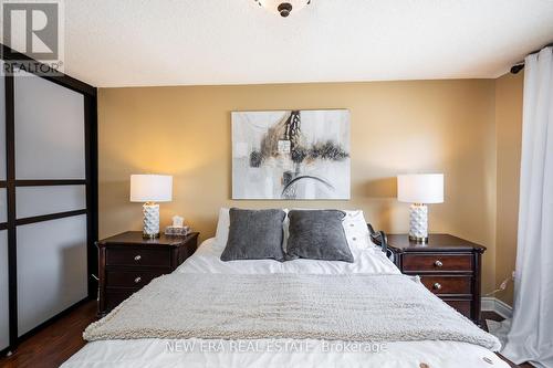 674 Laurier Avenue, Milton, ON - Indoor Photo Showing Bedroom