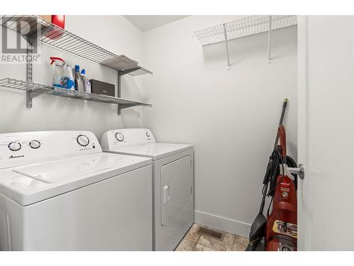 933 Mt Robson Place Place Unit# 11, Vernon, BC - Indoor Photo Showing Laundry Room