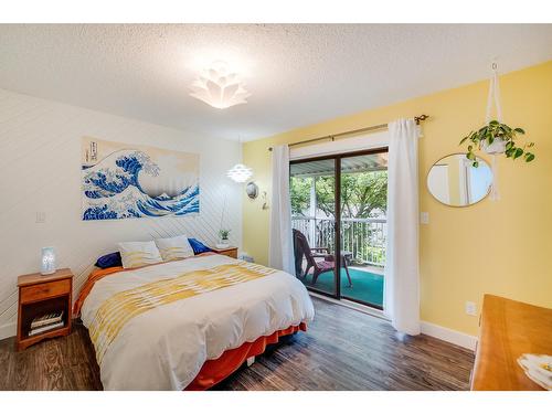 3422 Southridge Drive, Castlegar, BC - Indoor Photo Showing Bedroom