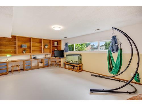 3422 Southridge Drive, Castlegar, BC - Indoor Photo Showing Other Room