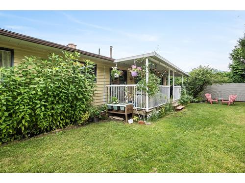 3422 Southridge Drive, Castlegar, BC - Outdoor With Deck Patio Veranda