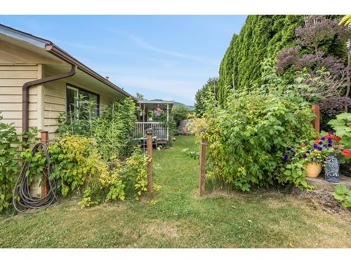 3422 Southridge Drive, Castlegar, BC - Outdoor