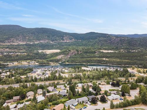 3422 Southridge Drive, Castlegar, BC - Outdoor With View