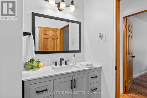 98 Clearwater Lake Road, Huntsville, ON - Indoor Photo Showing Bathroom