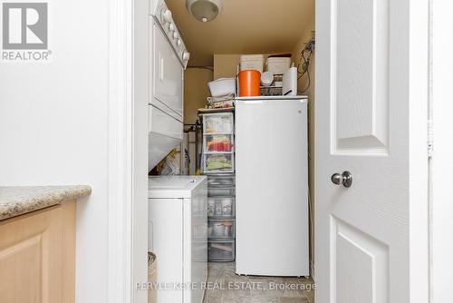 206 - 24 Dairy Lane, Huntsville, ON - Indoor Photo Showing Laundry Room