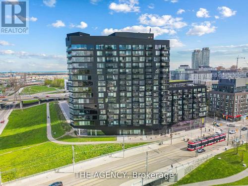 624 - 51 Trolley Crescent, Toronto (Moss Park), ON - Outdoor With View