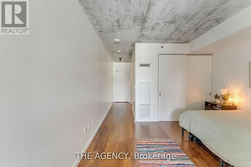 624 - 51 Trolley Crescent, Toronto (Moss Park), ON - Indoor Photo Showing Bedroom