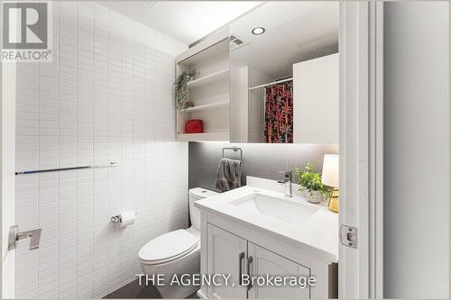 624 - 51 Trolley Crescent, Toronto (Moss Park), ON - Indoor Photo Showing Bathroom