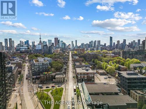 624 - 51 Trolley Crescent, Toronto (Moss Park), ON - Outdoor With View