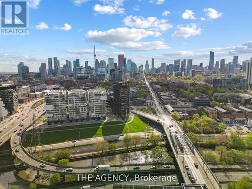 624 - 51 Trolley Crescent, Toronto (Moss Park), ON - Outdoor With View