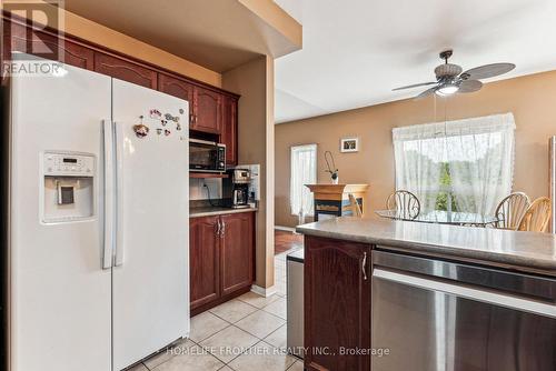 1906 Webster Boulevard W, Innisfil, ON - Indoor Photo Showing Kitchen