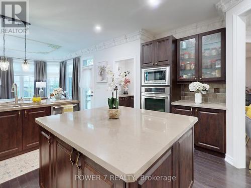 171 Angus Glen Boulevard, Markham, ON - Indoor Photo Showing Kitchen With Double Sink