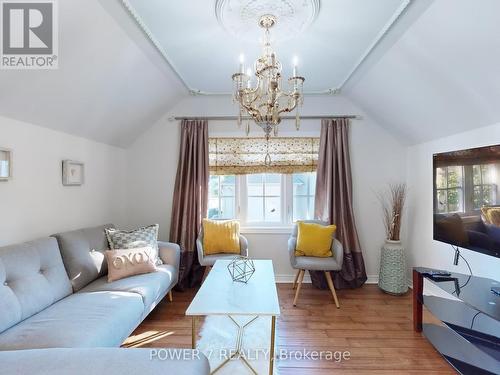 171 Angus Glen Boulevard, Markham (Angus Glen), ON - Indoor Photo Showing Living Room