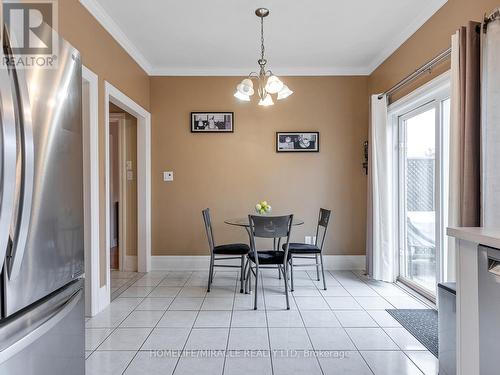 73 Baybrook Road, Brampton (Snelgrove), ON - Indoor Photo Showing Dining Room