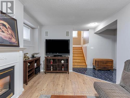 73 Baybrook Road, Brampton (Snelgrove), ON - Indoor Photo Showing Living Room With Fireplace