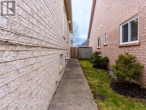 73 Baybrook Road, Brampton (Snelgrove), ON - Outdoor With Exterior